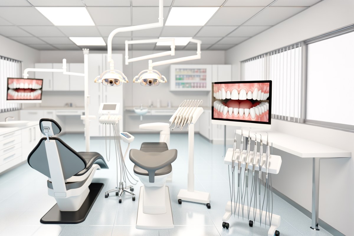 Full-arch dental treatment consultation in Antalya for patient from London